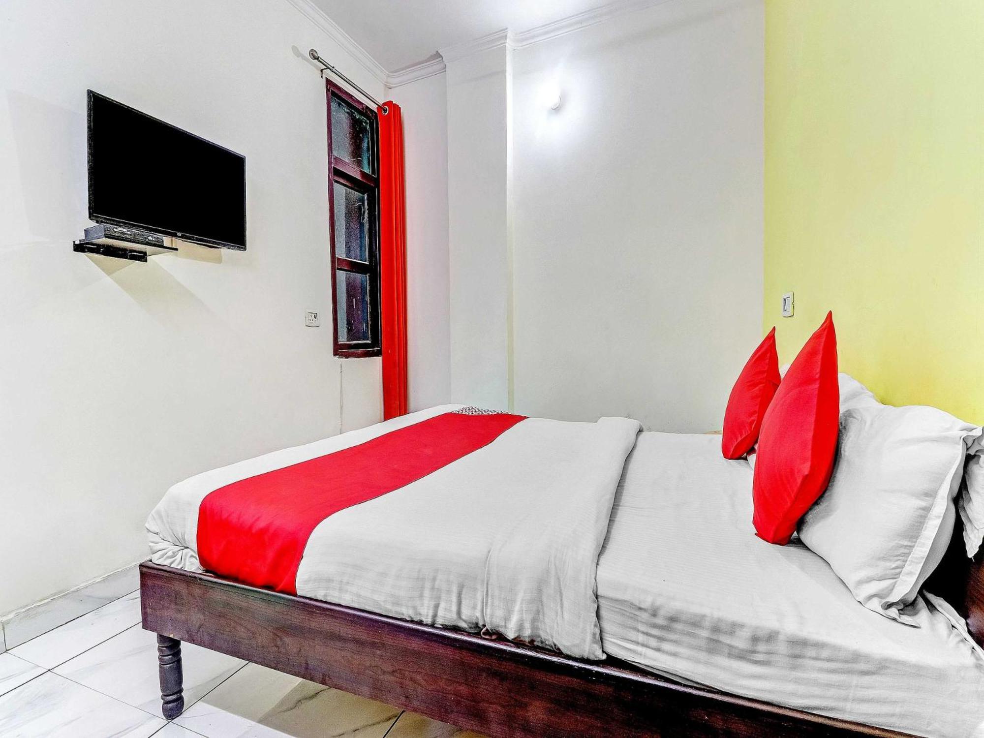Hotel O Cozy Stay Delhi  Exterior photo