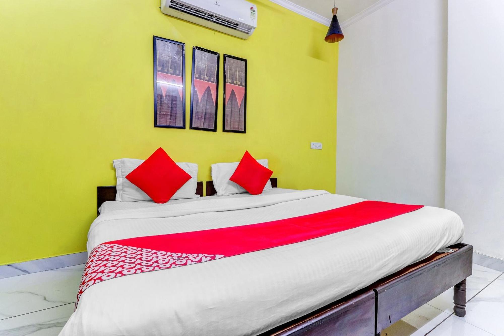 Hotel O Cozy Stay Delhi  Exterior photo