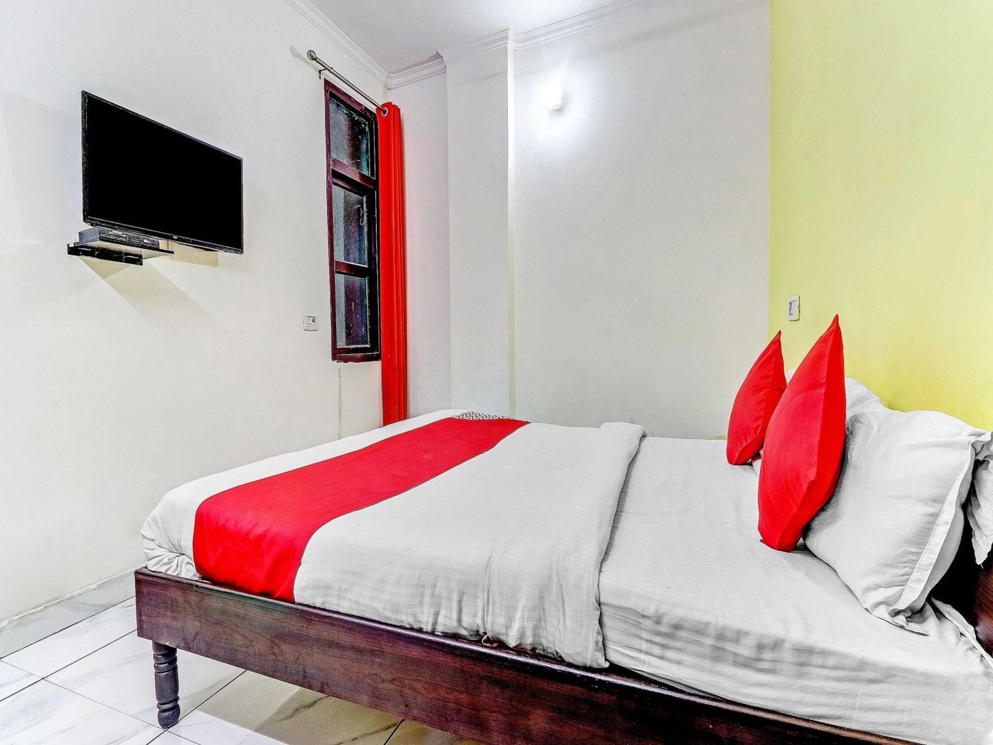Hotel O Cozy Stay Delhi  Exterior photo